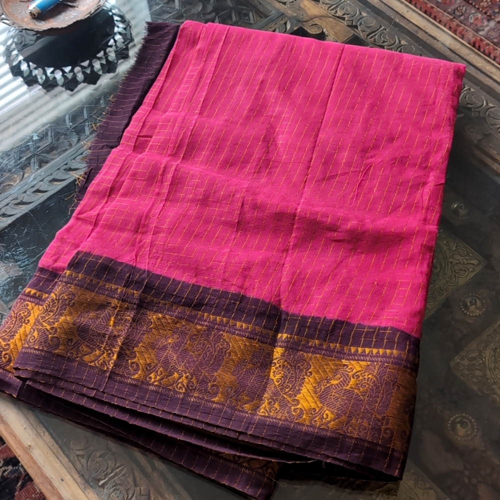 Magenta Sungudi Cotton saree/sari